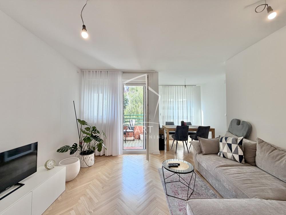 Slika 2 - Miloja Zakića, Trosoban stan na prodaju, 67m2, 242.000€