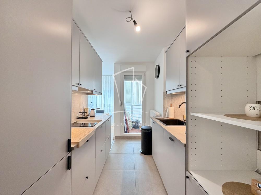 Slika 6 - Miloja Zakića, Trosoban stan na prodaju, 67m2, 242.000€