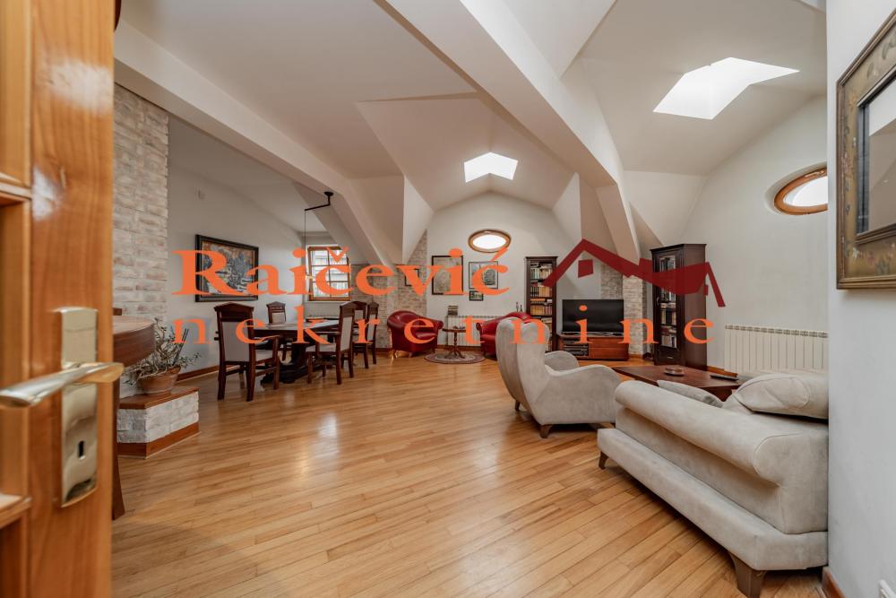 Slika 1 - Vlajkoviceva, Četvorosoban stan na prodaju, 114m2, 300.000€