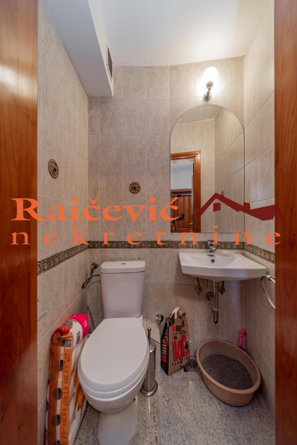 Slika 11 - Vlajkoviceva, Četvorosoban stan na prodaju, 114m2, 300.000€