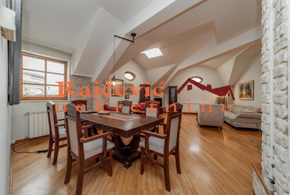 Glavna slika -Vlajkoviceva, Četvorosoban stan na prodaju, 114m2, 300.000€