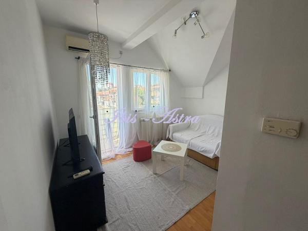 Glavna slika -Gornjogradska, Jednoiposoban stan za izdavanje, 30m2, 450€