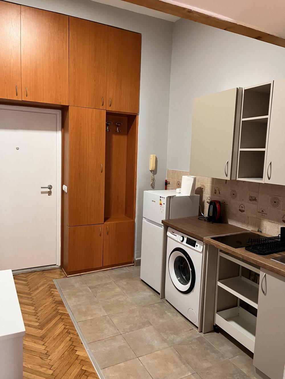Slika 6 - Čika Ljubina, Jednosoban stan za izdavanje, 35m2, 650€