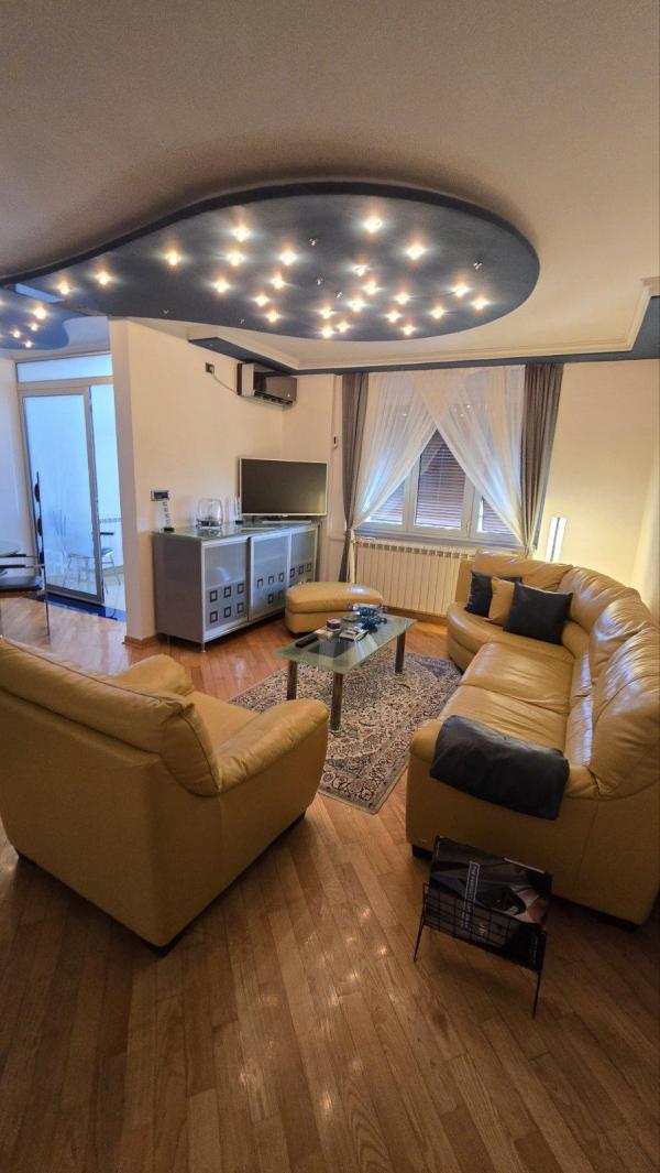 Slika 3 - Dunavski kej, Dvosoban stan za izdavanje, 53m2, 800€