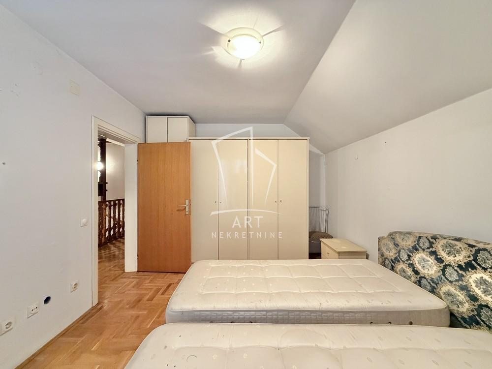 Slika 4 - Milana Rakića, Kuća na prodaju, 357m2, 800.000€