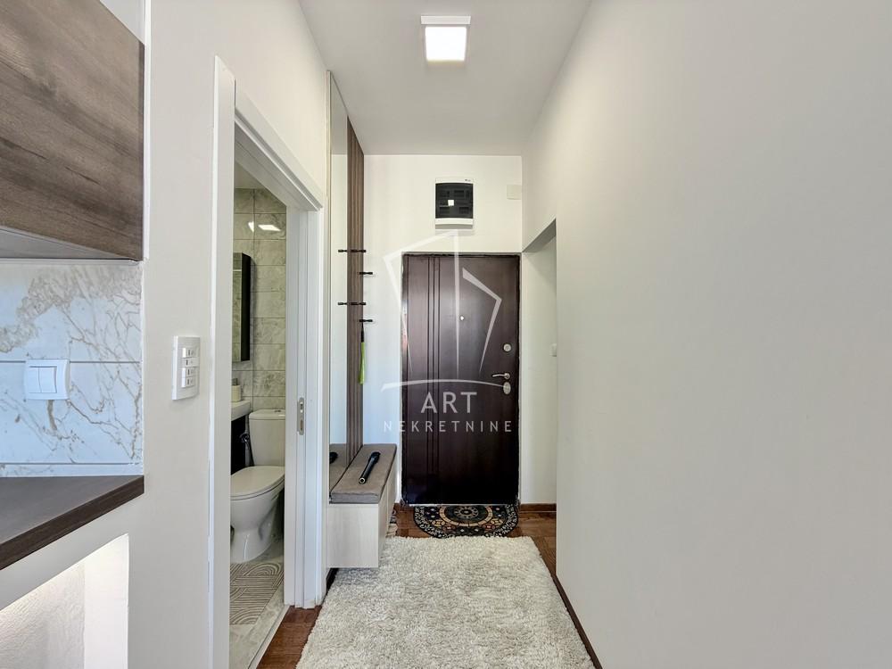 Slika 9 - Miodraga Živanova, Jednoiposoban stan na prodaju, 26m2, 89.000€