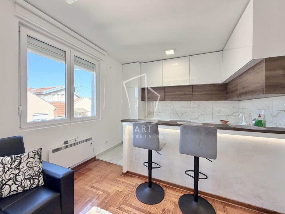 Slika 4 - Miodraga Živanova, Jednoiposoban stan na prodaju, 26m2, 89.000€