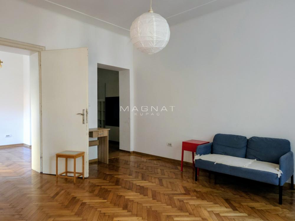 Slika 2 - Cara Uroša, Trosoban stan na prodaju, 67m2, 325.000€