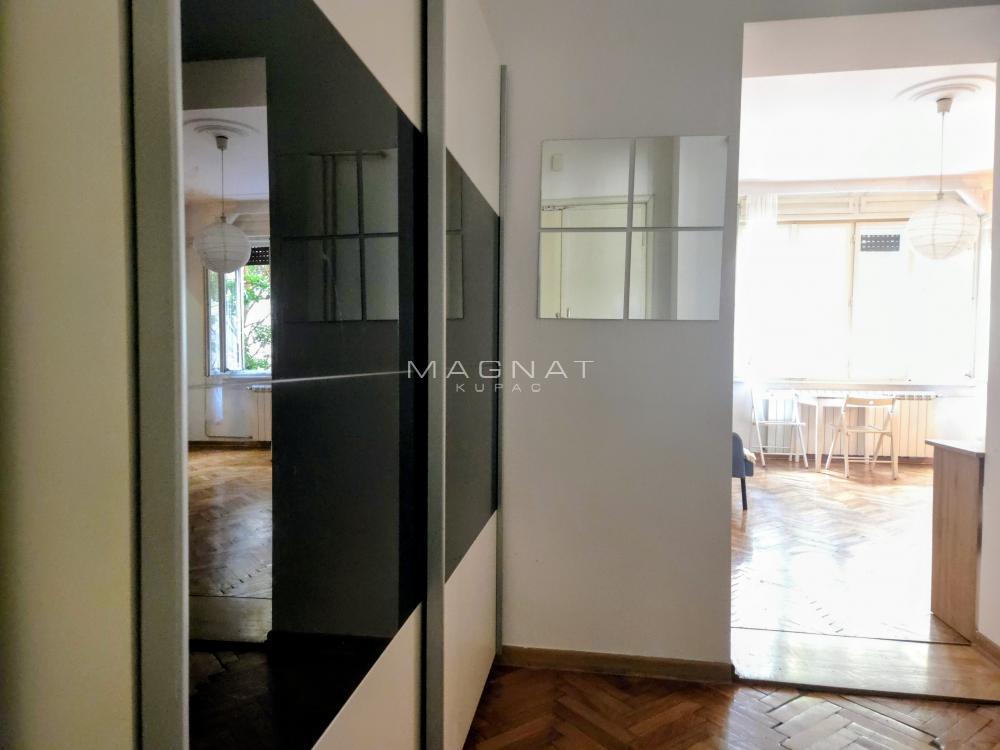 Glavna slika -Cara Uroša, Trosoban stan na prodaju, 67m2, 325.000€