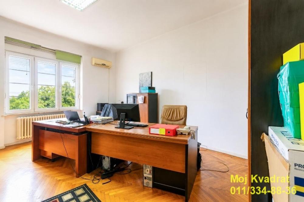 Slika 4 - Četvorosoban stan na prodaju, 120m2, 670.000€