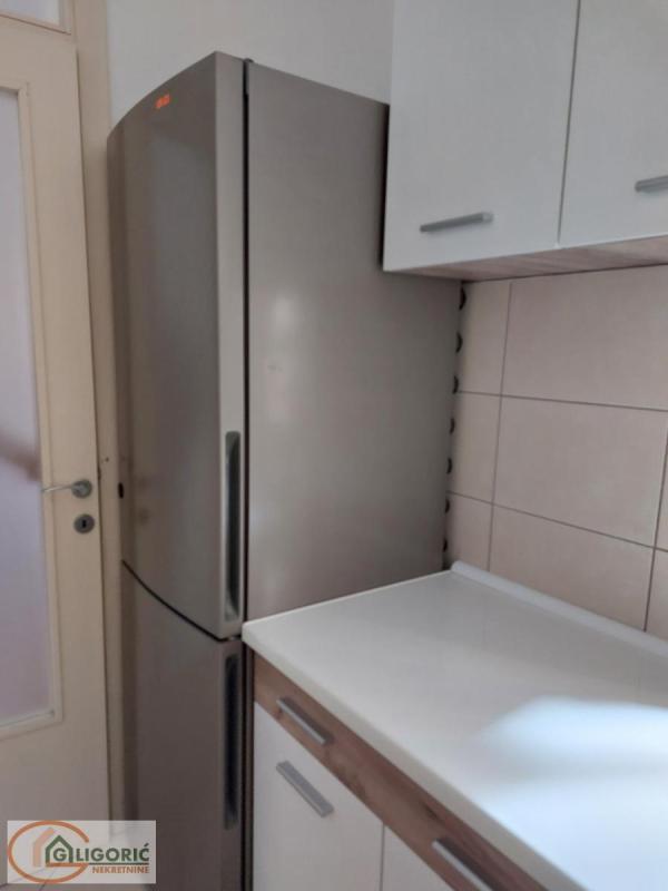 Slika 10 - Ulcinjska, Četvorosoban stan za izdavanje, 95m2, 950€