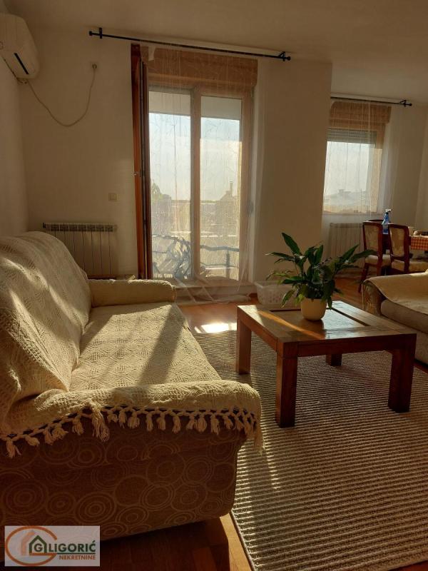 Slika 2 - Ulcinjska, Četvorosoban stan za izdavanje, 95m2, 950€