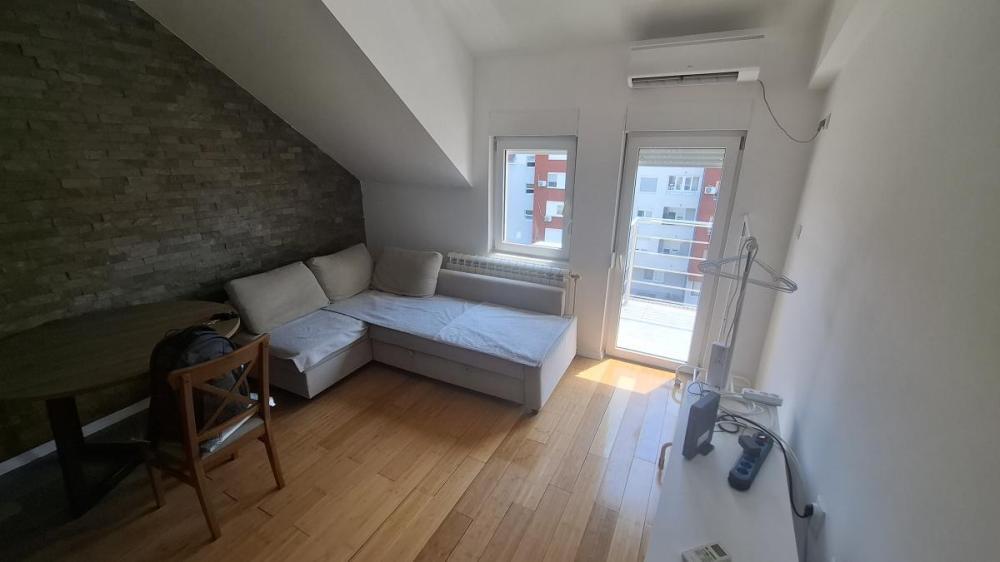 Glavna slika -Jednoiposoban stan za izdavanje, 41m2, 400€