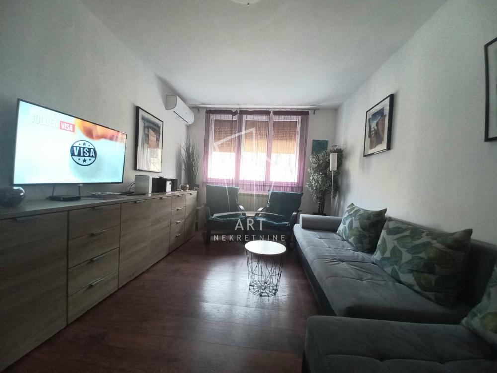 Slika 1 - Jevrejska, Dvoiposoban stan za izdavanje, 46m2, 600€
