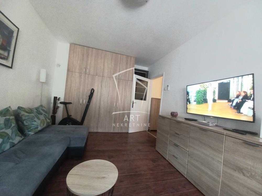 Slika 2 - Jevrejska, Dvoiposoban stan za izdavanje, 46m2, 600€