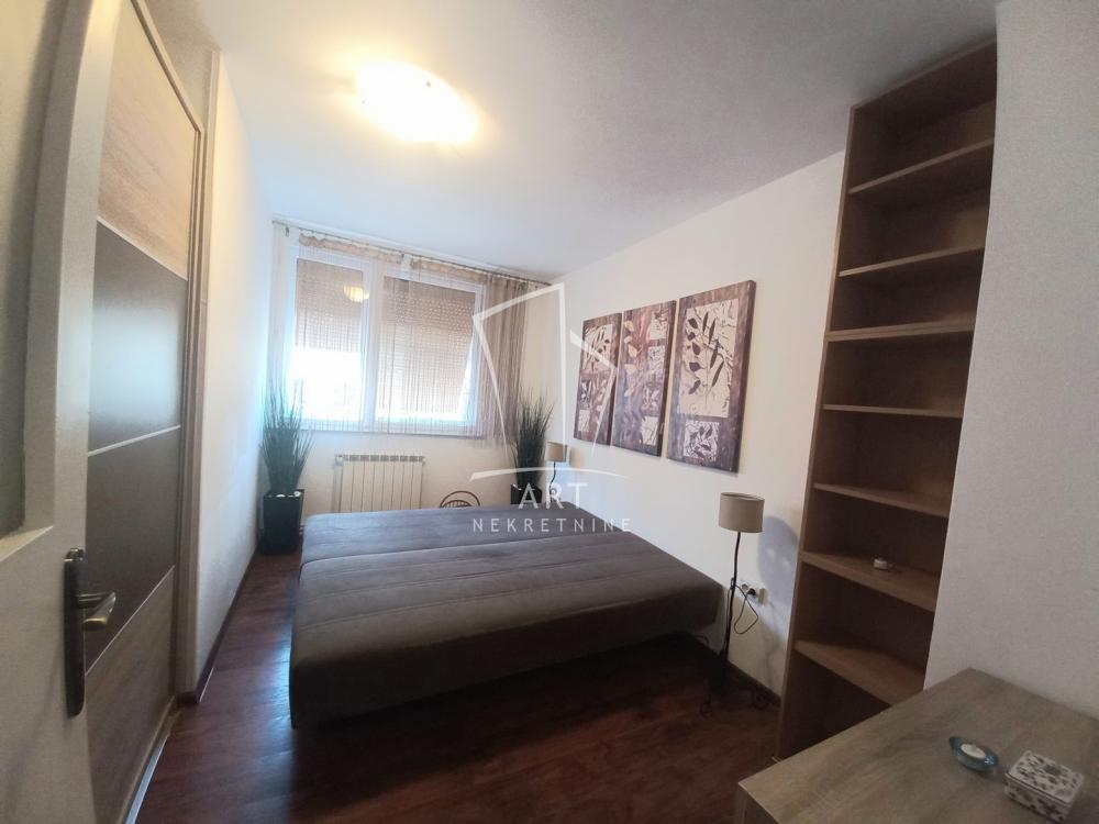 Slika 3 - Jevrejska, Dvoiposoban stan za izdavanje, 46m2, 600€