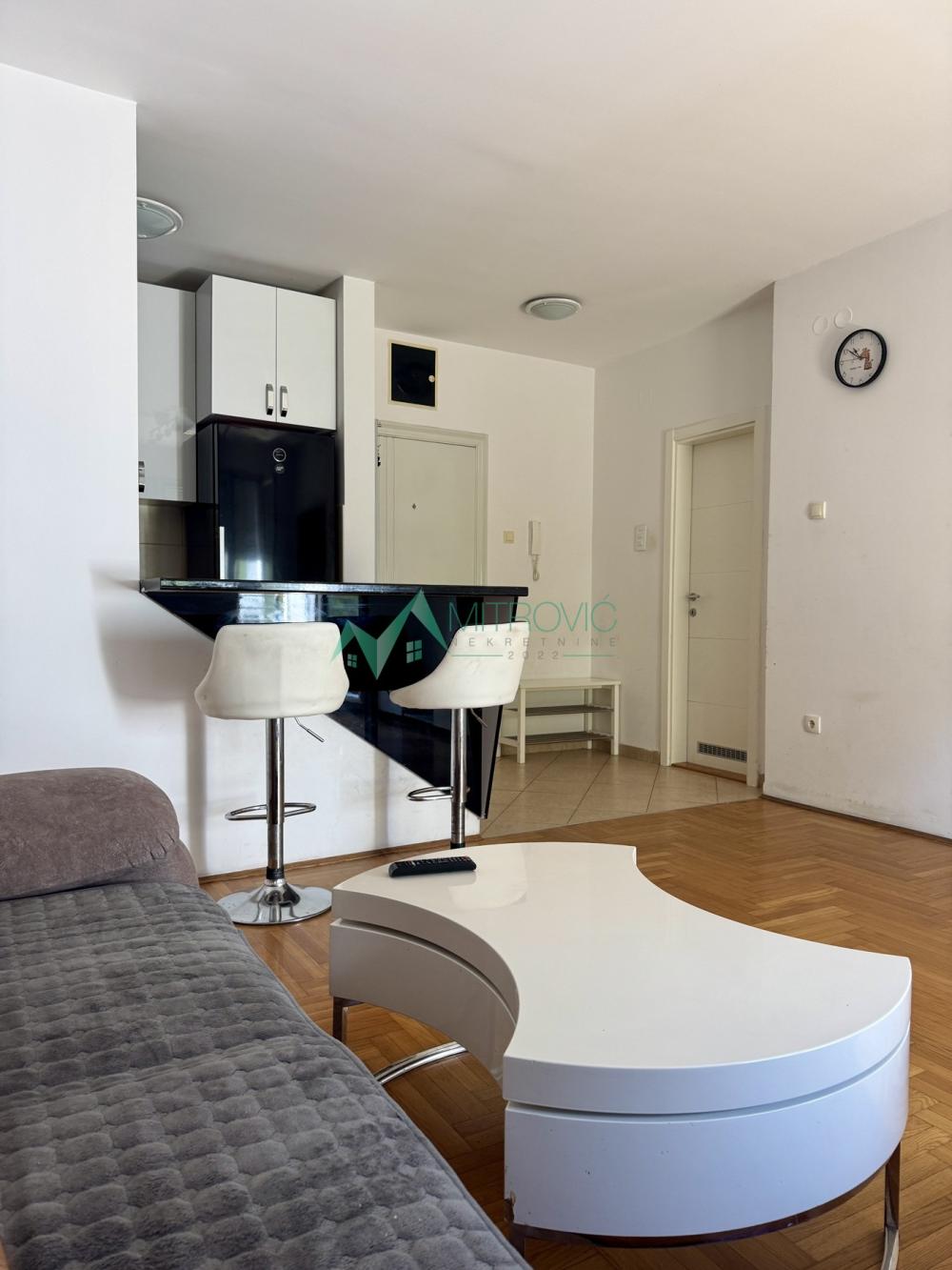 Slika 1 - Jednoiposoban stan za izdavanje, 41m2, 500€
