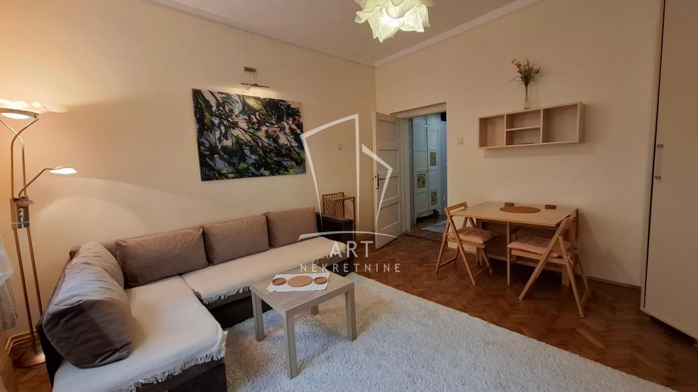 Glavna slika -Niška, Dvosoban stan za izdavanje, 41m2, 550€