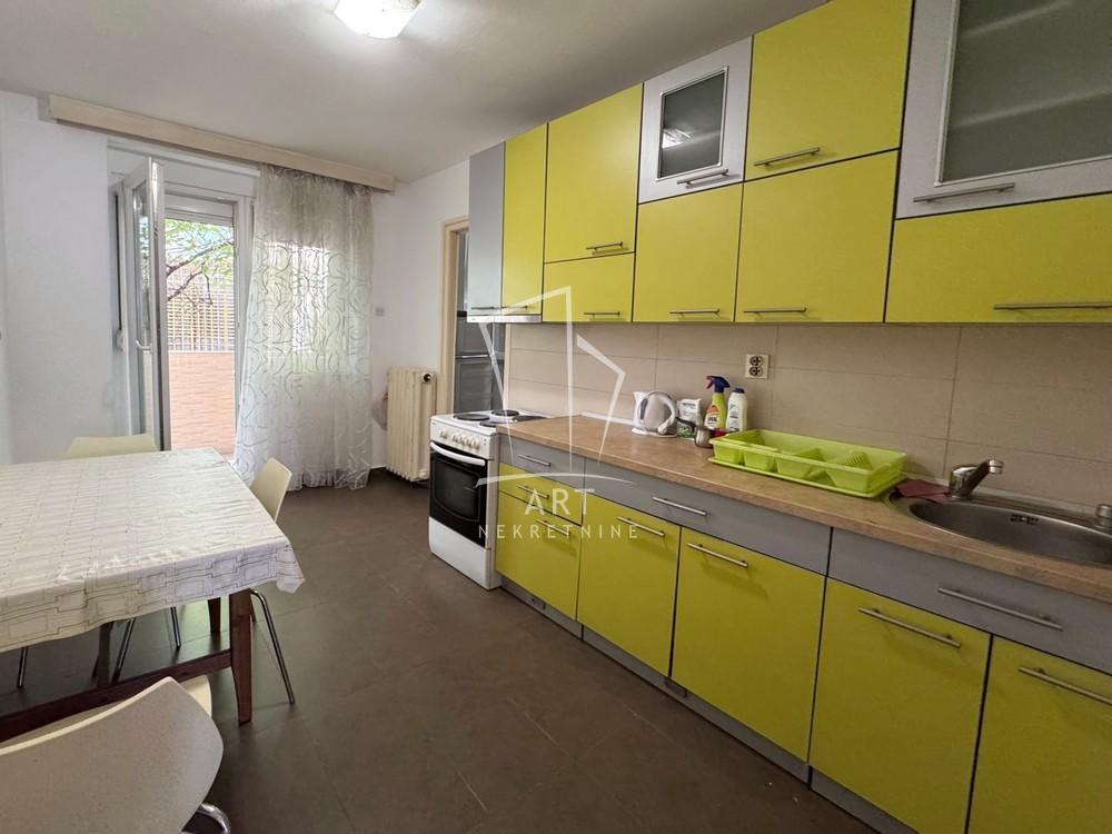 Slika 8 - Gospodar Jovanova, Trosoban stan za izdavanje, 74m2, 950€