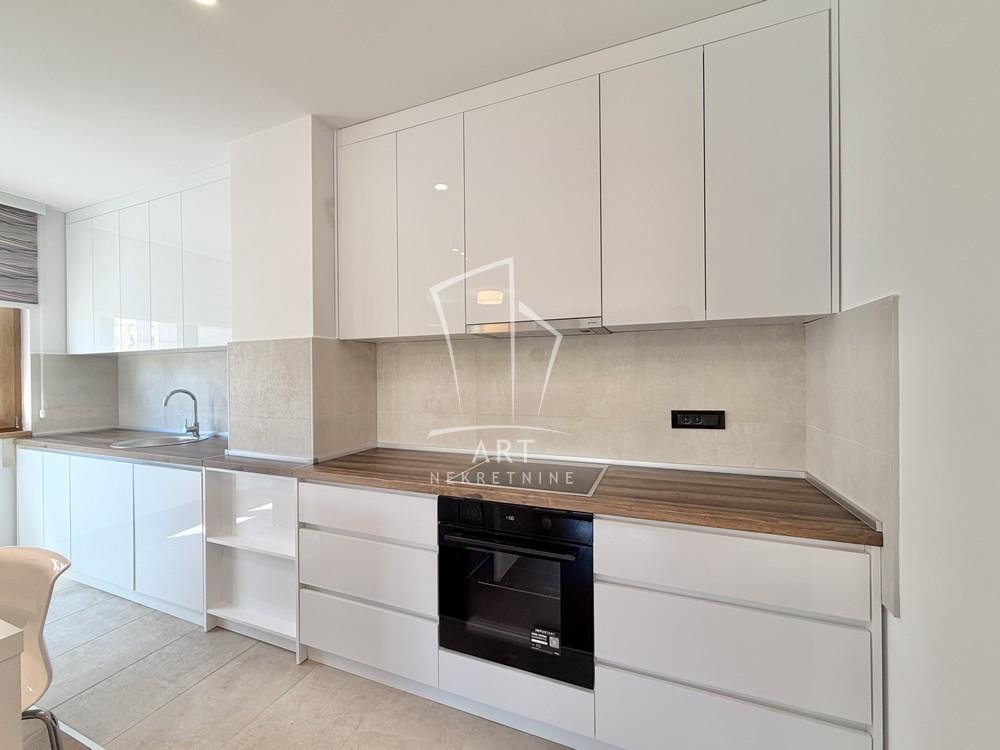 Slika 7 - Braće Radovanović, Trosoban stan za izdavanje, 76m2, 1.150€