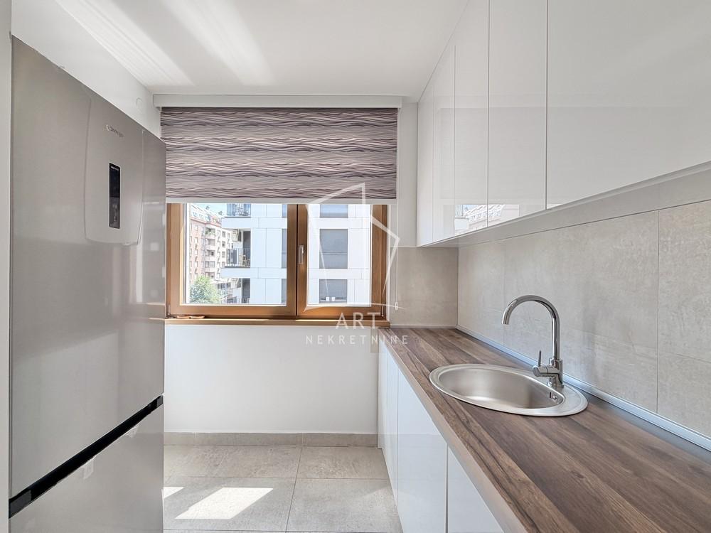Slika 9 - Braće Radovanović, Trosoban stan za izdavanje, 76m2, 1.150€