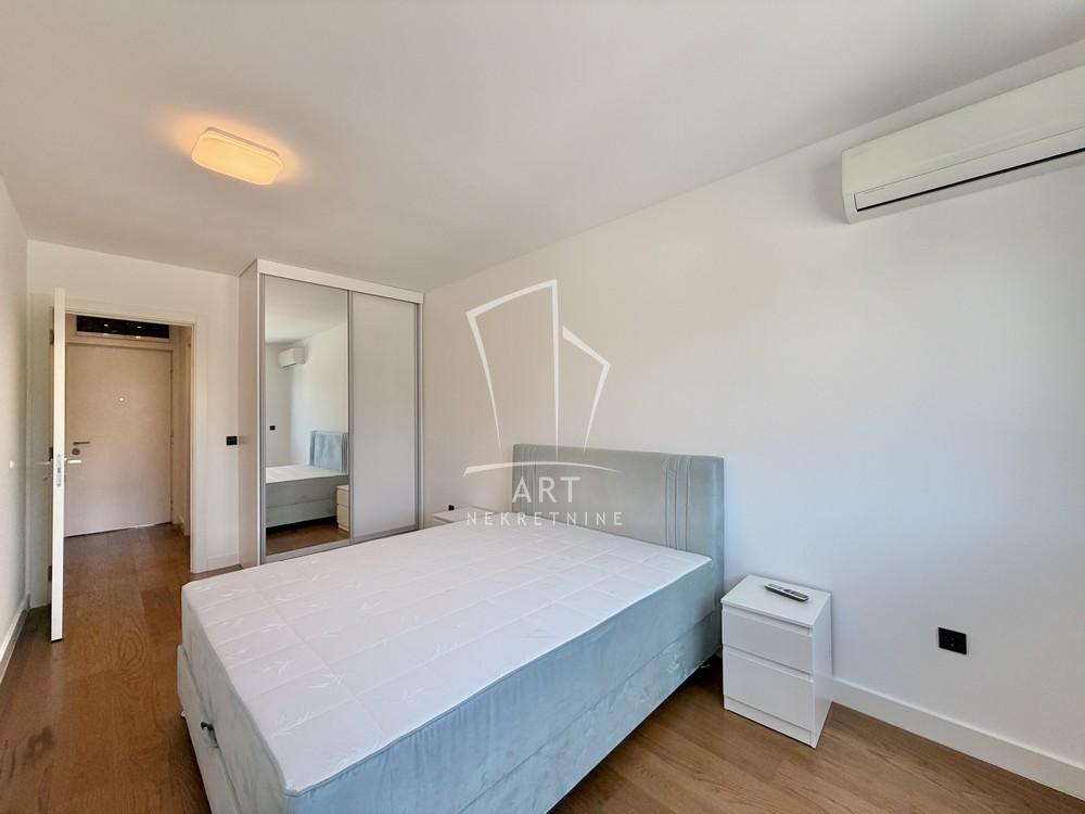 Slika 2 - Braće Radovanović, Trosoban stan za izdavanje, 76m2, 1.150€