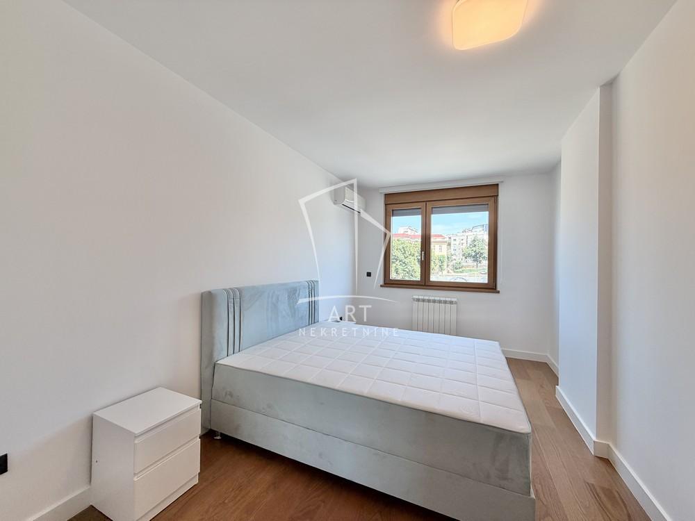 Slika 3 - Braće Radovanović, Trosoban stan za izdavanje, 76m2, 1.150€