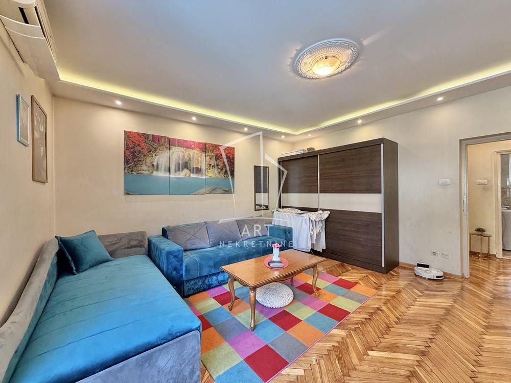 Slika 2 - Gospodar Jovanova, Dvosoban stan na prodaju, 60m2, 390.000€