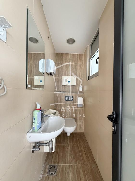 Slika 9 - Pilota Mihaila Petrovića,  Lokal za izdavanje, 323m2, 4.200€