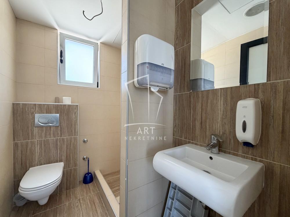 Slika 8 - Pilota Mihaila Petrovića,  Lokal za izdavanje, 323m2, 4.200€