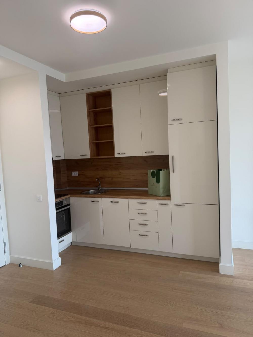 Slika 3 - Omladinskih brigada, Dvosoban stan za izdavanje, 53m2, 850€