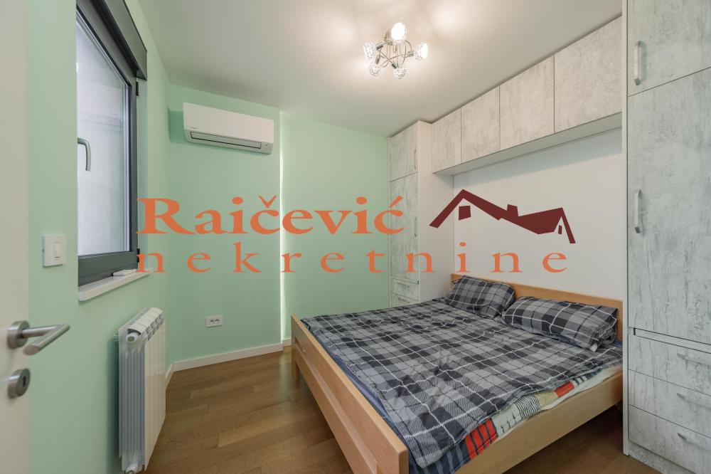 Slika 10 - Vojvode Dobrnjca, Jednoiposoban stan na prodaju, 40m2, 249.000€