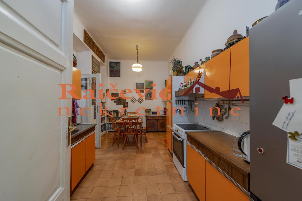 Slika 4 - Uzun Mirkova, Četvorosoban stan na prodaju, 139m2, 639.900€