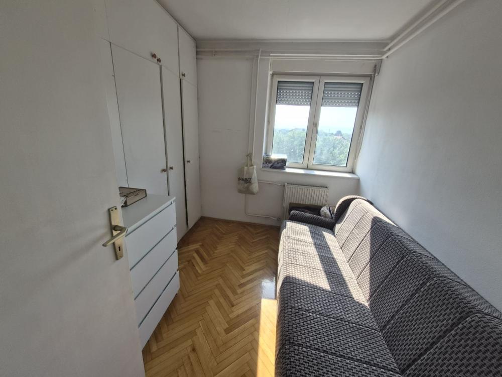 Slika 1 - Četvorosoban stan za izdavanje, 83m2, 400€