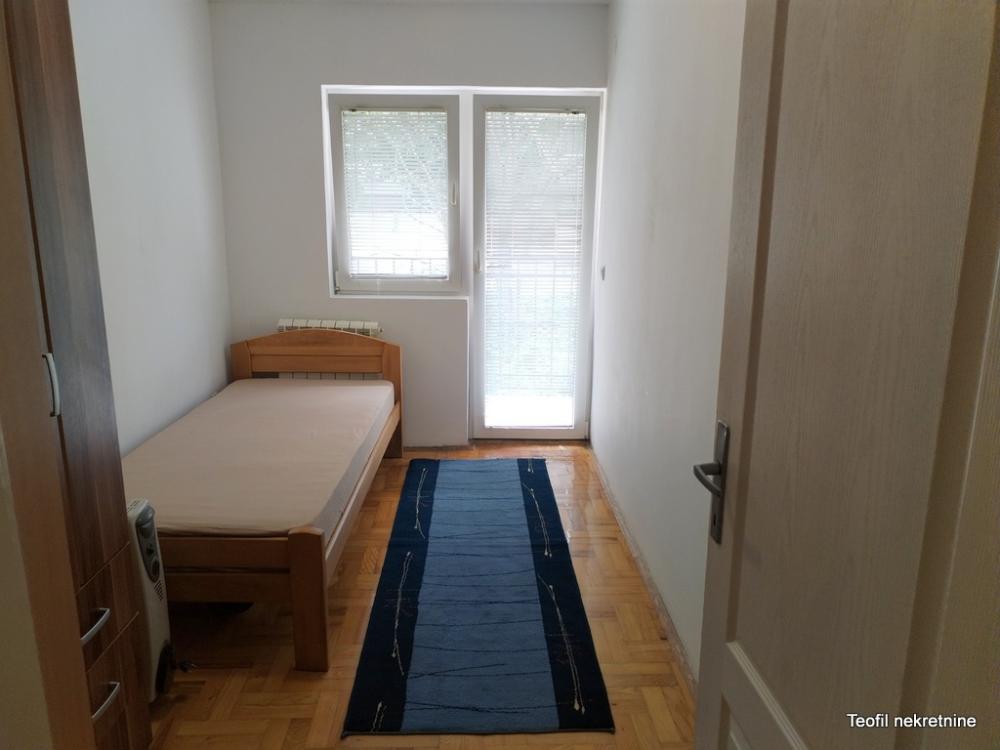 Slika 4 - Trstenjakova, Dvoiposoban stan za izdavanje, 50m2, 390€