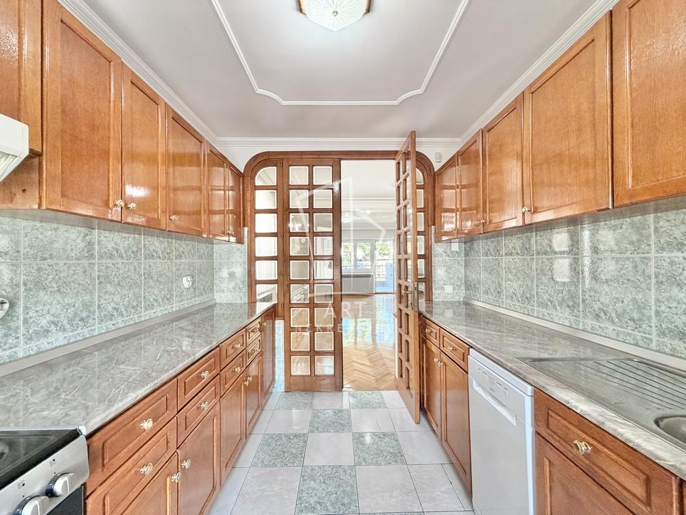 Slika 6 - Sanje Živanovića, Kuća za izdavanje, 225m2, 2.100€