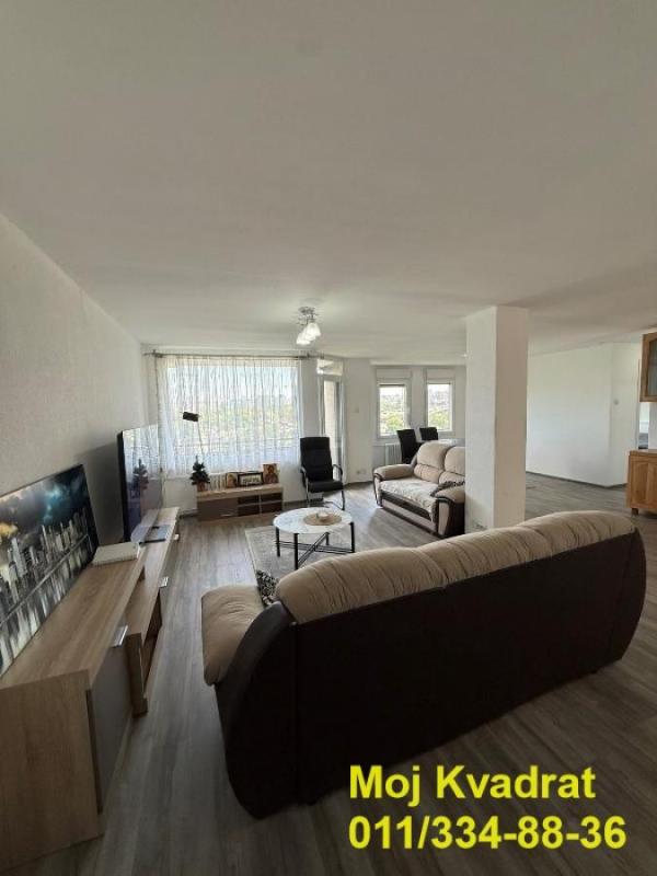 Slika 2 - Trosoban stan za izdavanje, 89m2, 950€