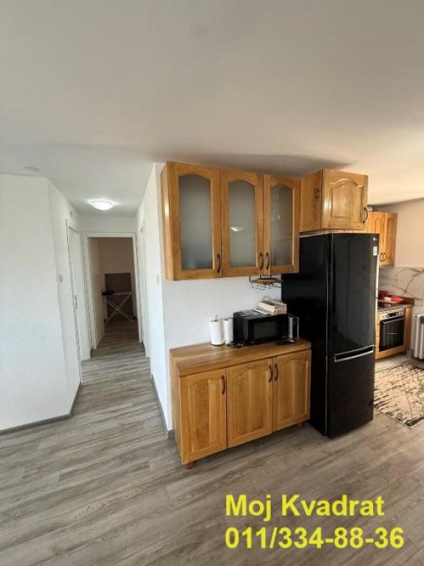 Slika 7 - Trosoban stan za izdavanje, 89m2, 950€