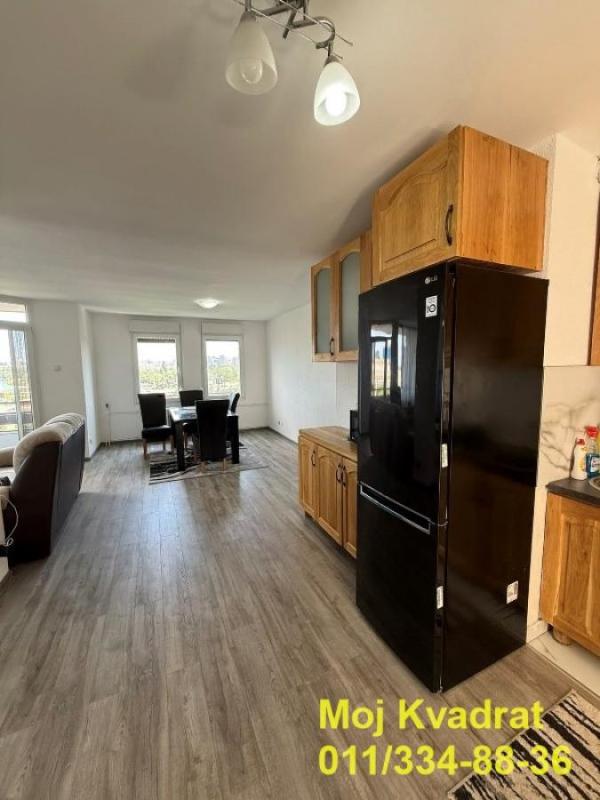 Slika 5 - Trosoban stan za izdavanje, 89m2, 950€