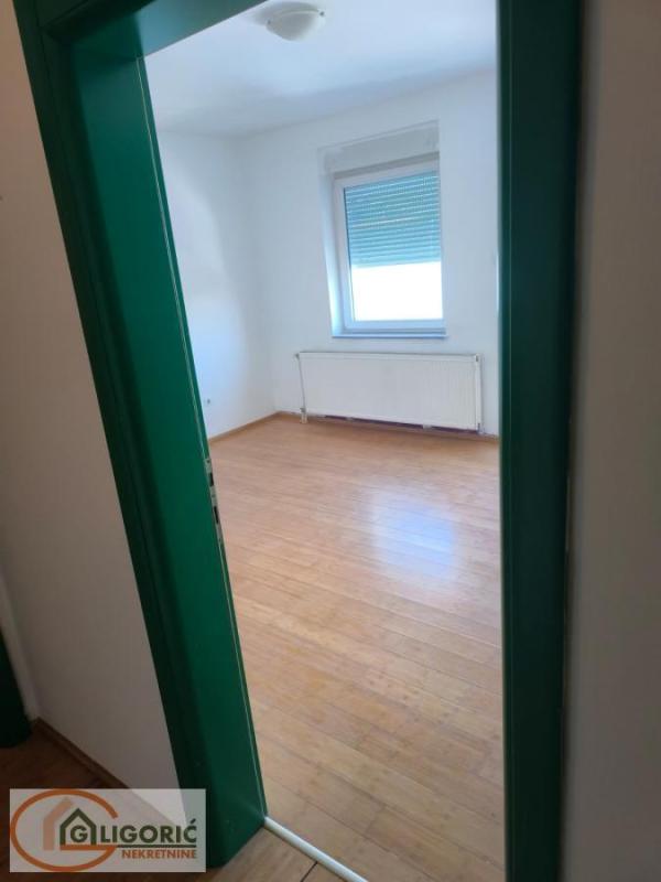 Slika 9 - Bele njive, Trosoban stan na prodaju, 90m2, 202.500€