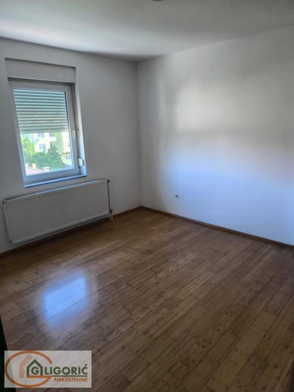 Slika 6 - Bele njive, Trosoban stan na prodaju, 90m2, 202.500€