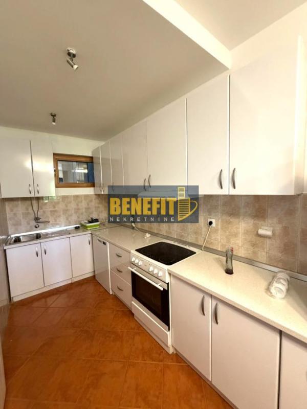 Slika 2 - Troiposoban stan za izdavanje, 108m2, 1.200€