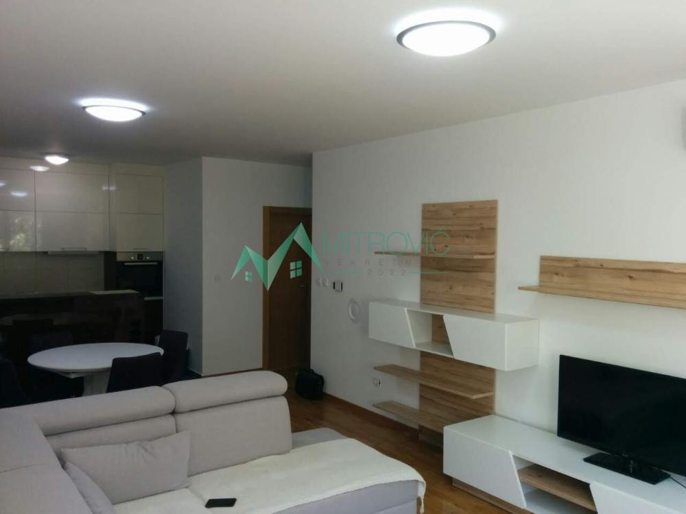 Slika 3 - Dvosoban stan za izdavanje, 52m2, 420€