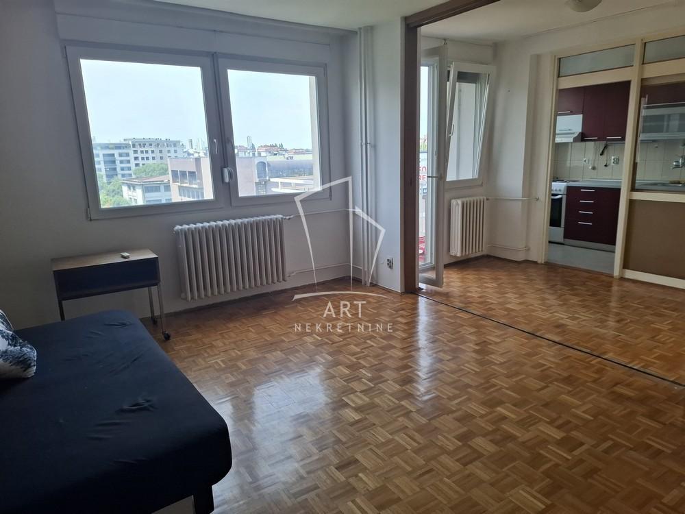 Glavna slika -Mike Alasa, Jednosoban stan za izdavanje, 40m2, 450€