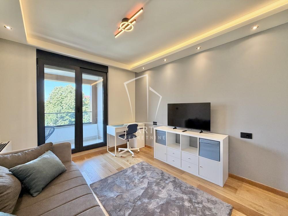 Slika 9 - Vojvode Stepe, Troiposoban stan na prodaju, 90m2, 595.000€