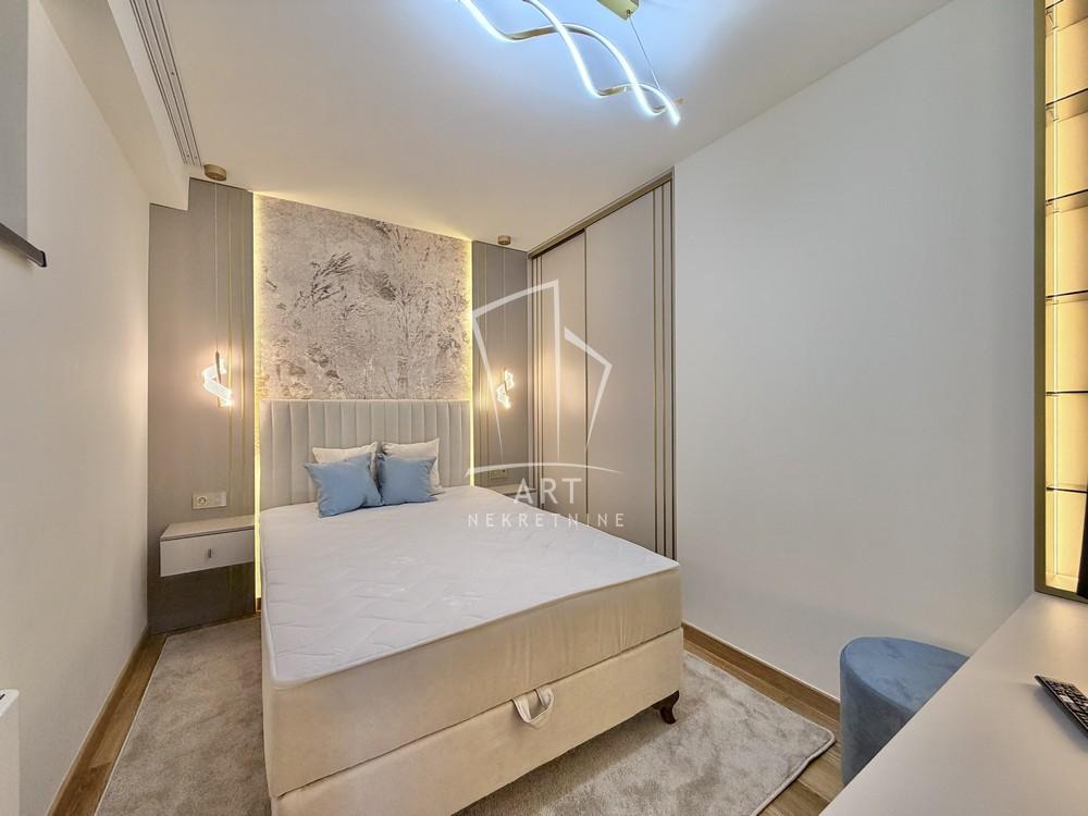 Slika 8 - Vojvode Stepe, Troiposoban stan na prodaju, 90m2, 595.000€