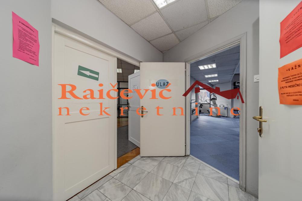 Slika 3 - Pozeska,  Lokal za izdavanje, 273m2, 2.300€