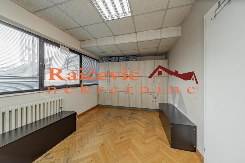 Slika 9 - Pozeska,  Lokal za izdavanje, 273m2, 2.300€