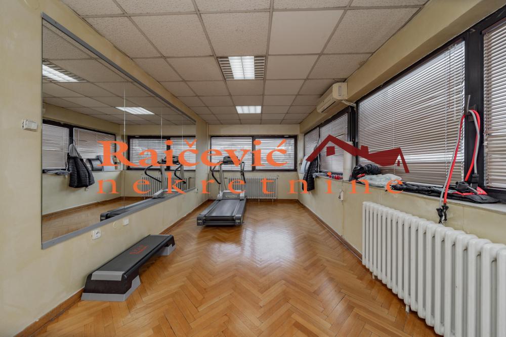 Slika 11 - Pozeska,  Lokal za izdavanje, 273m2, 2.300€