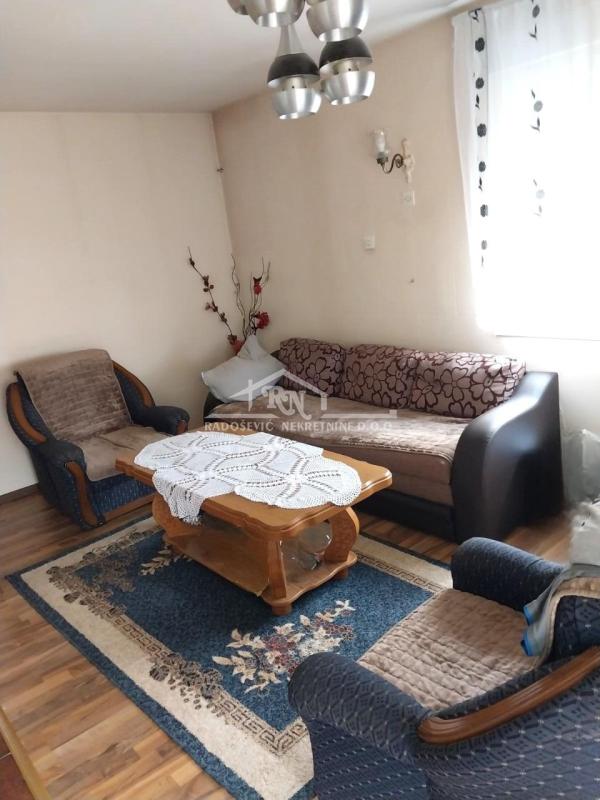 Slika 7 - Vuka Karadžića,  Kuća na prodaju, 332m2, 239.000€